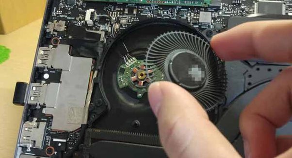 clean fan on laptop